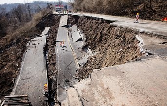 On a global scale, landslide hazard doesn't seem to be increasing due to climate change