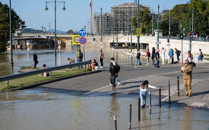 Peak discharge Danube September 2024