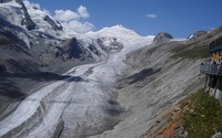 Glaciers retreat in Austria in 2100